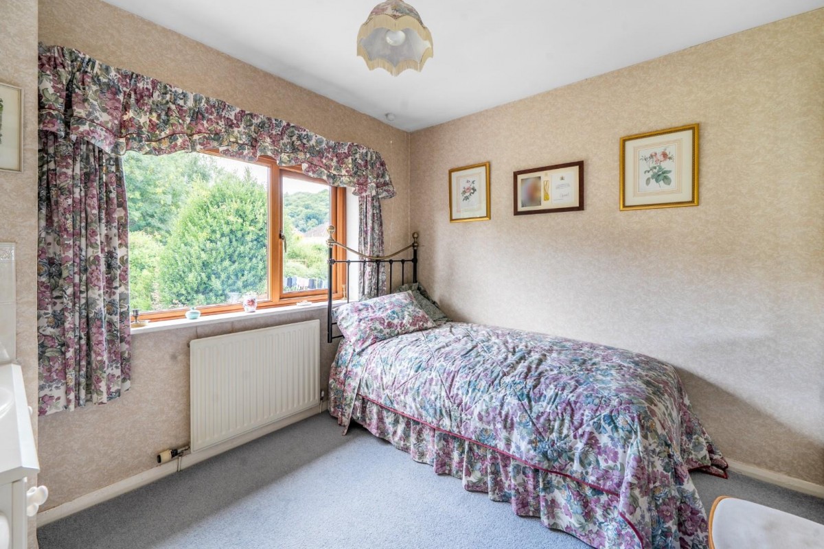 Kingshill Road, Dursley