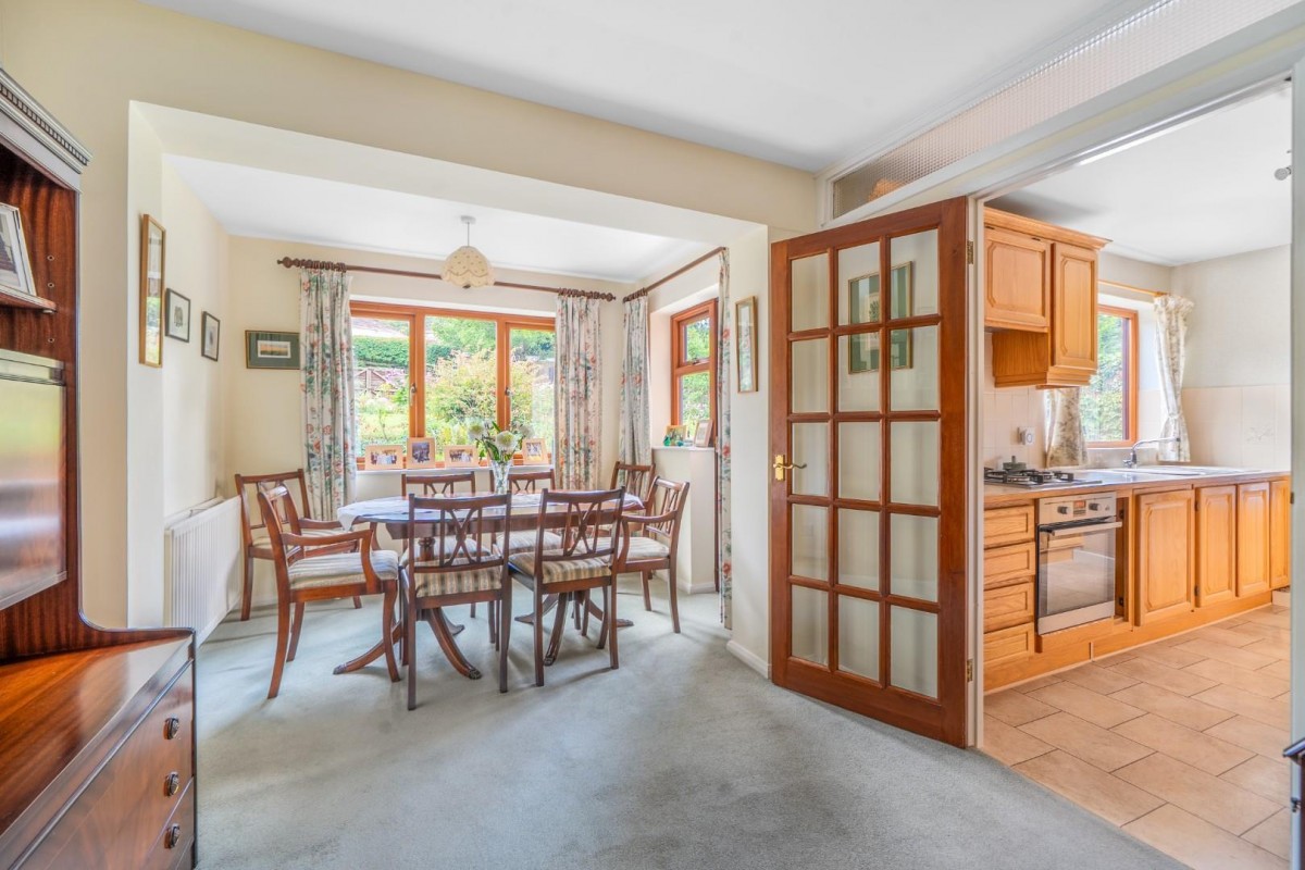 Kingshill Road, Dursley