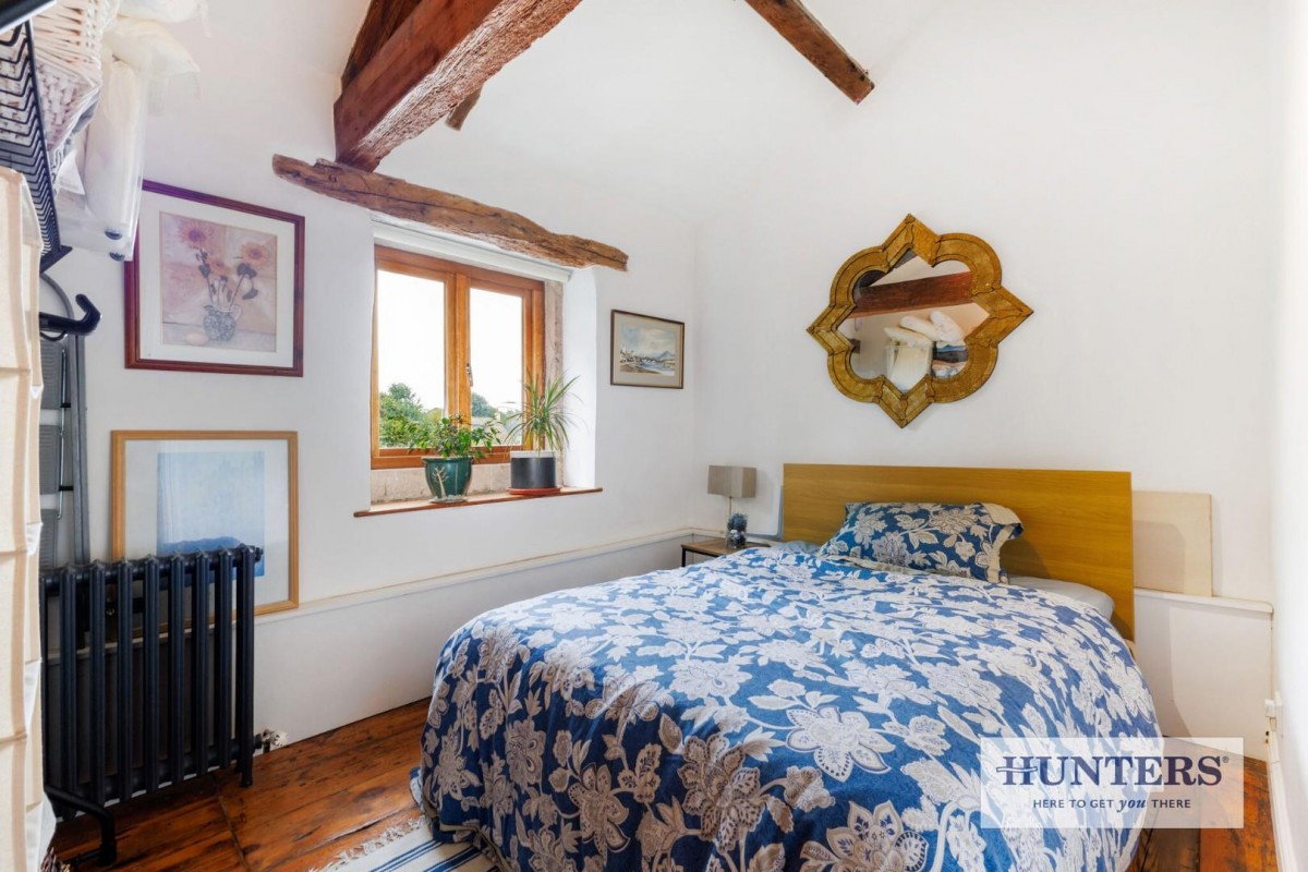 Micklefield Lane, Rawdon, Leeds