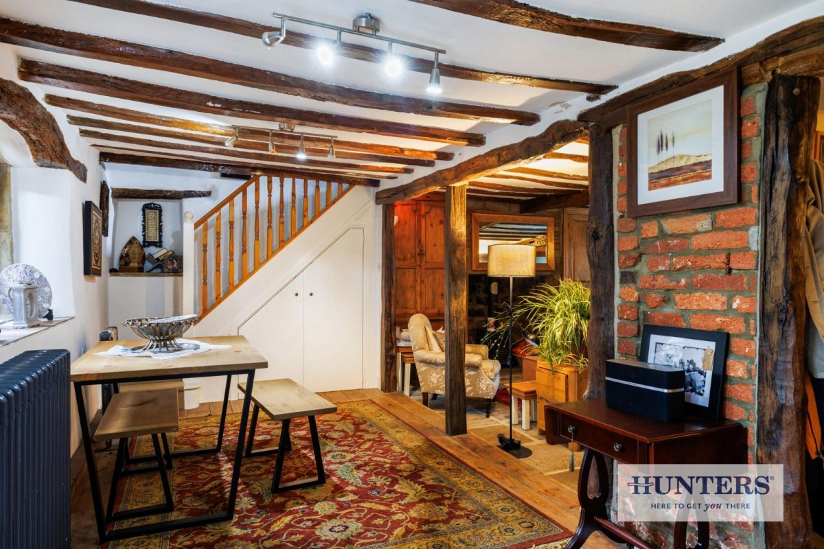 Micklefield Lane, Rawdon, Leeds