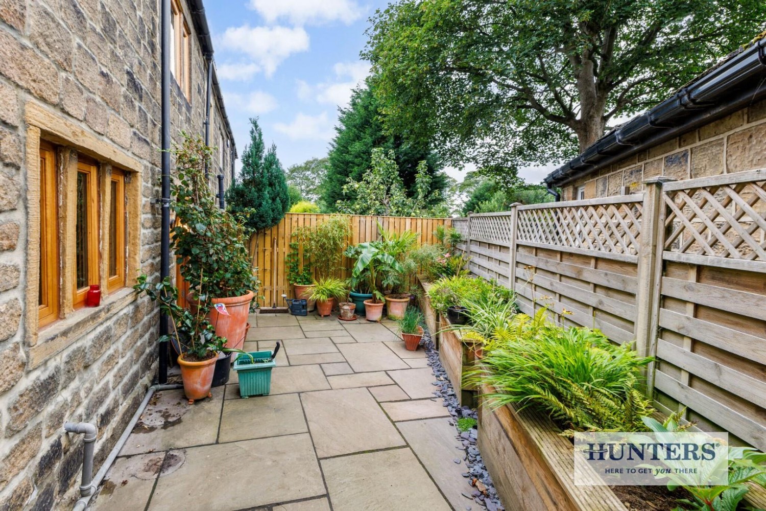 Micklefield Lane, Rawdon, Leeds