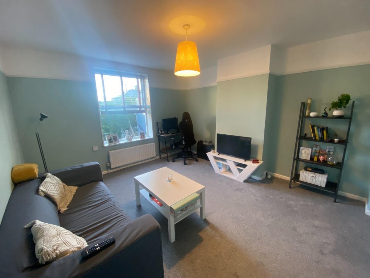 St. Albans Grove, Carshalton