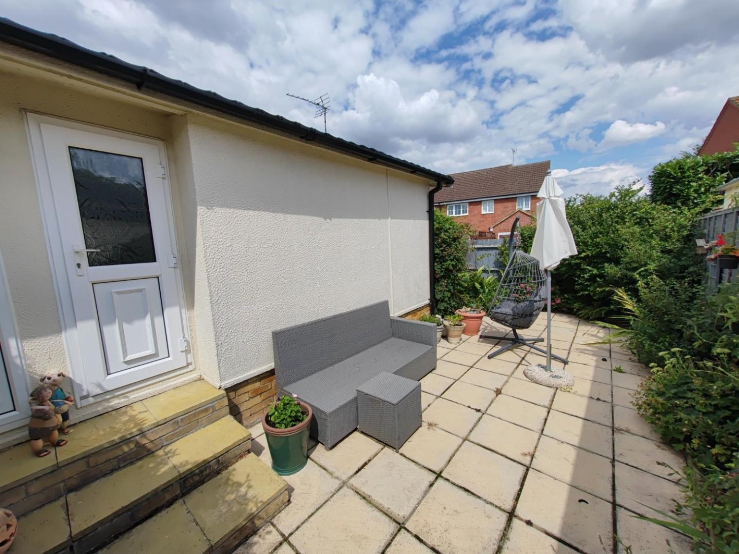 Bearwood Park, Bearwood Path, Winnersh