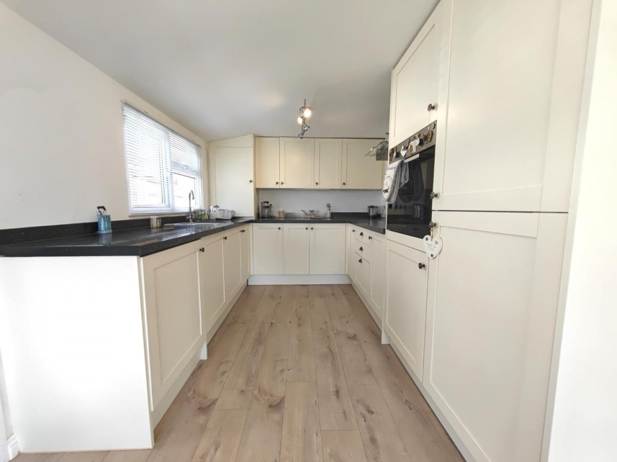 Bearwood Park, Bearwood Path, Winnersh