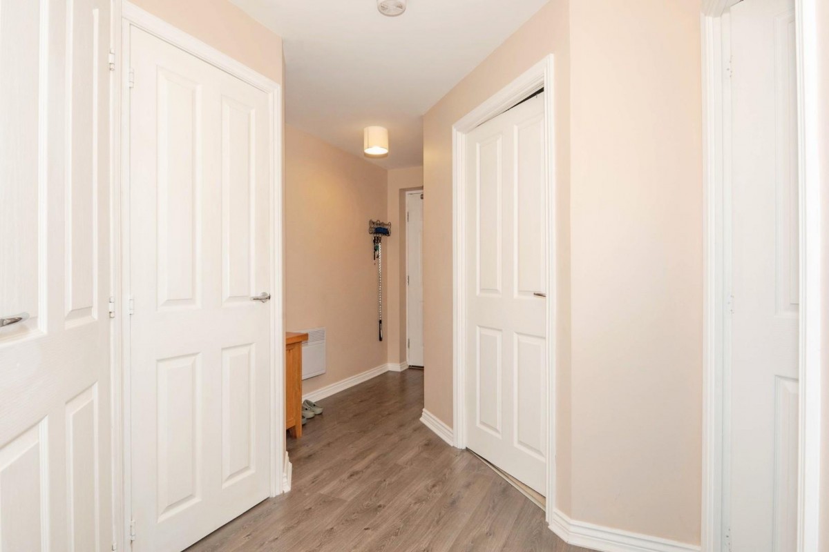 Chapman Road, Thornbury, BD3 7FE