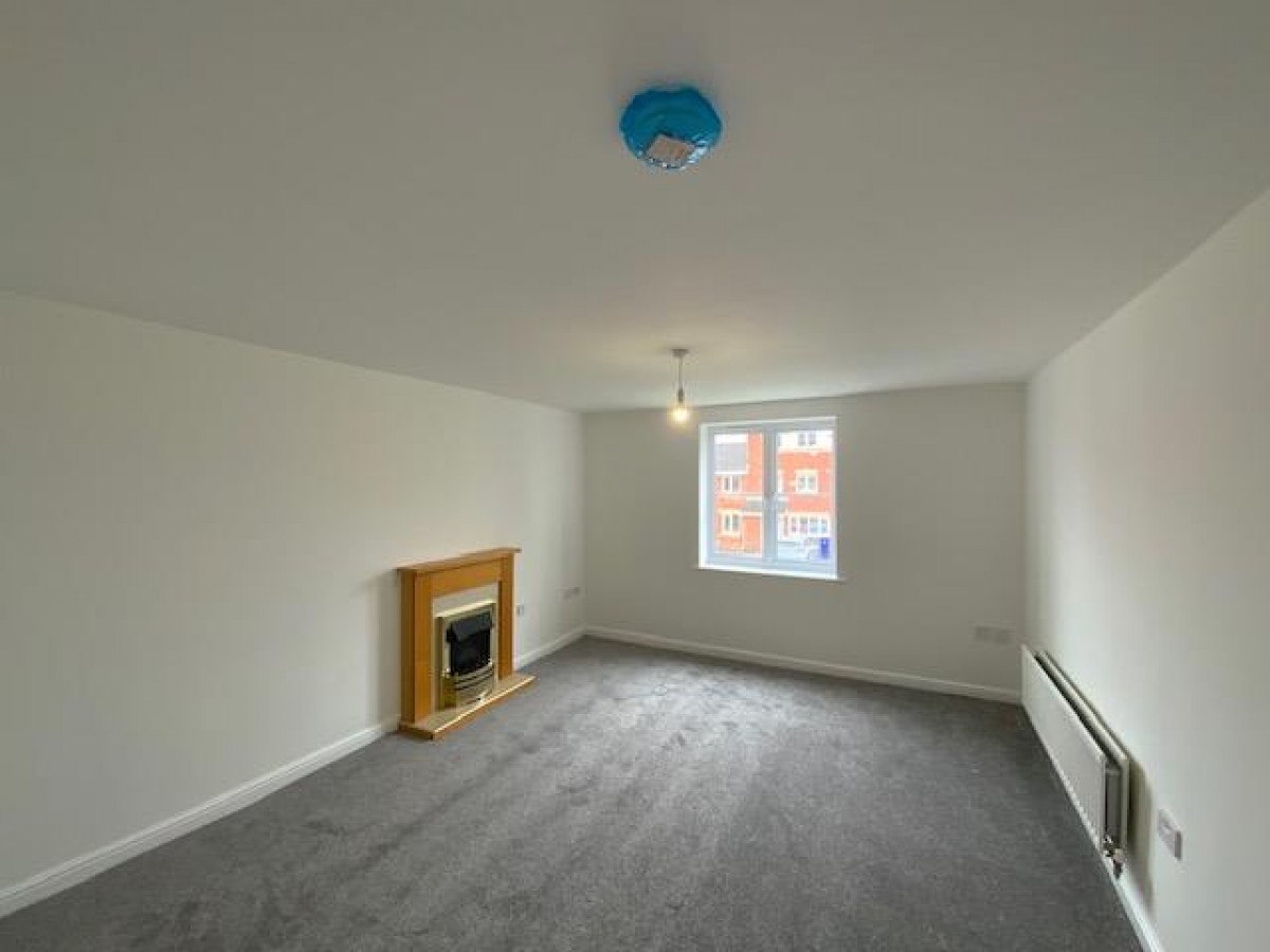 Regency Gardens, Hyde