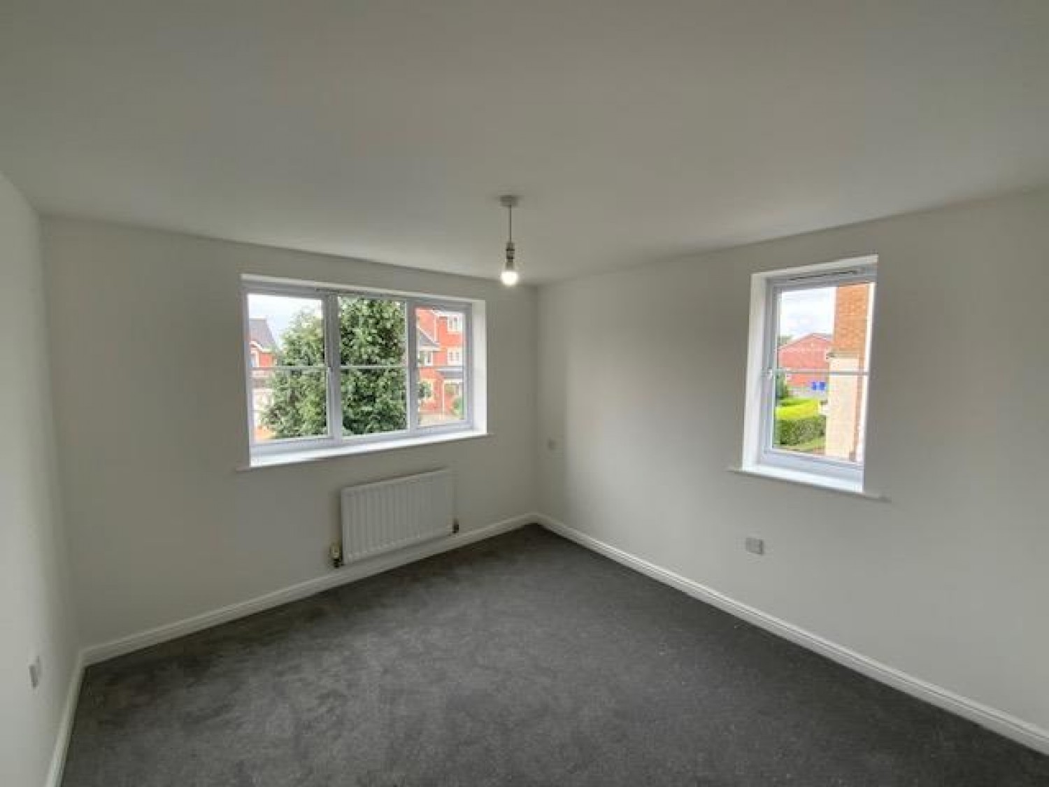 Regency Gardens, Hyde