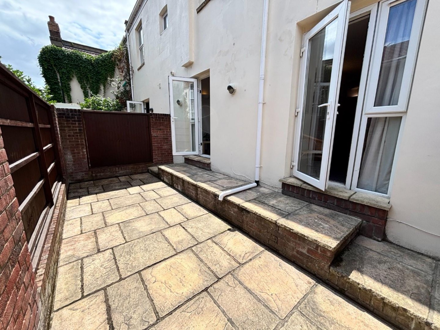 Villiers Road, Easton, Bristol BS5 0JH