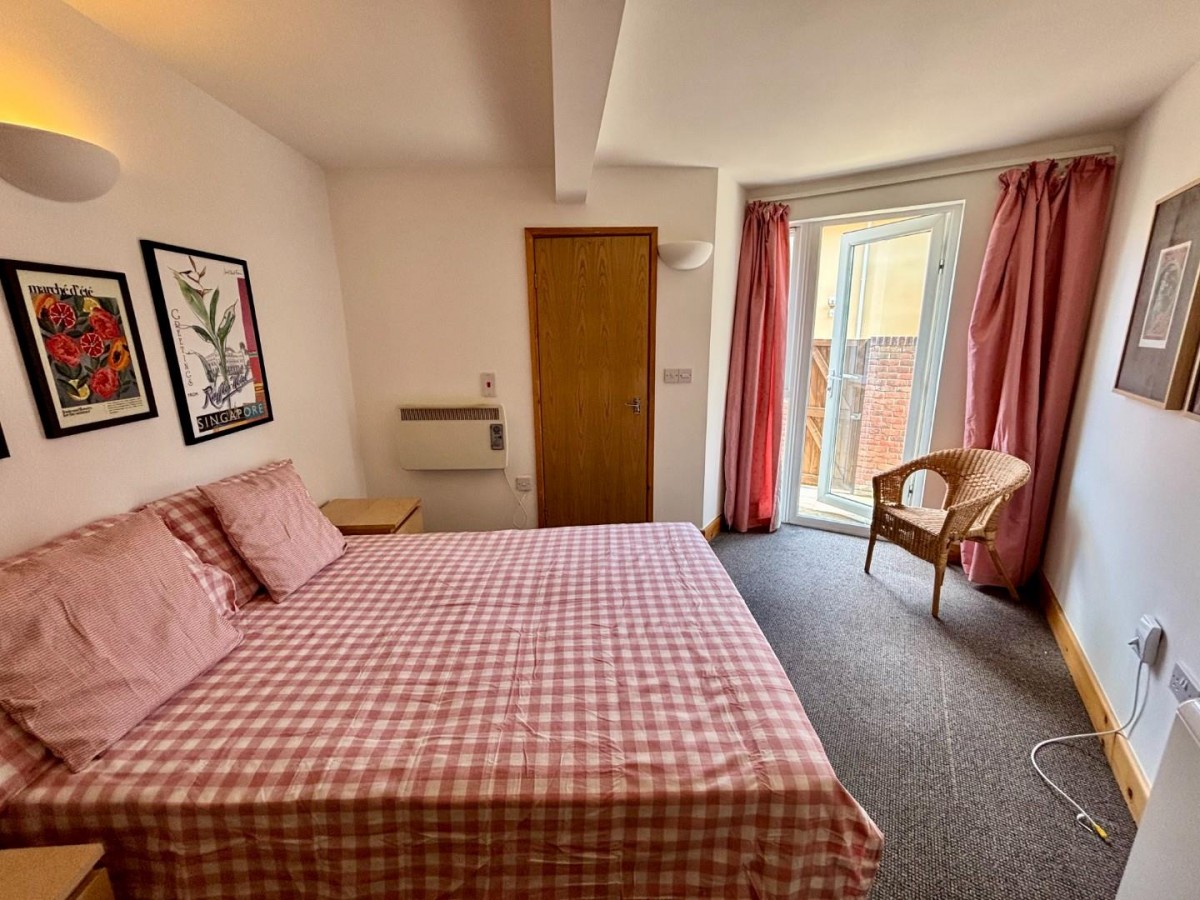 Villiers Road, Easton, Bristol BS5 0JH