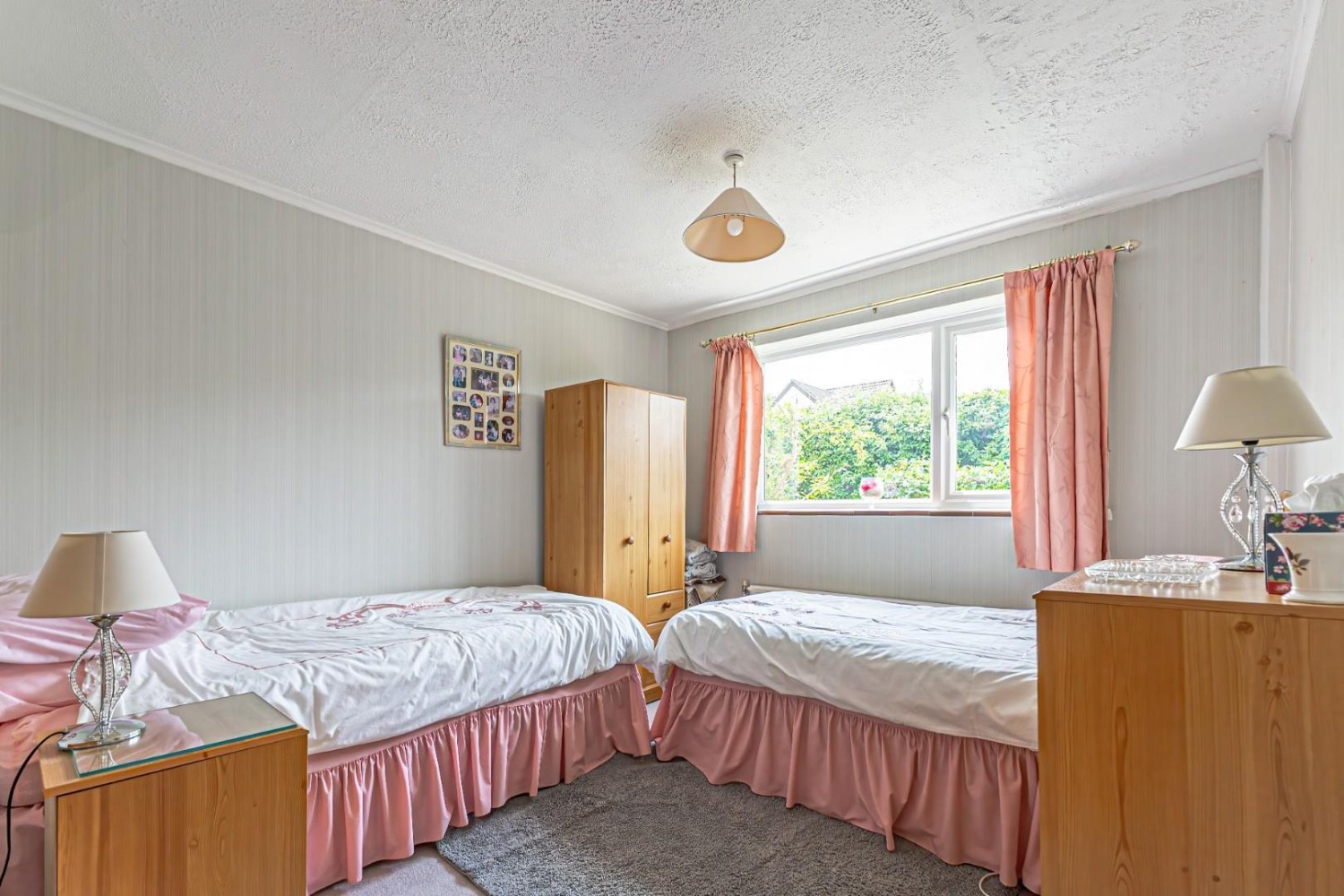 Greenacres, Cheddington Road, Pitstone