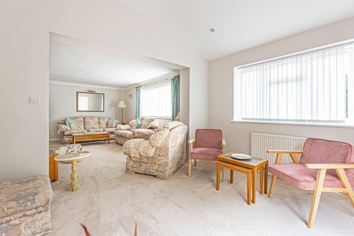 Greenacres, Cheddington Road, Pitstone