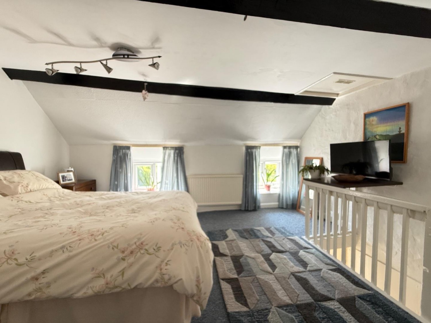 Park Road, Nailsworth, GL6 0HS