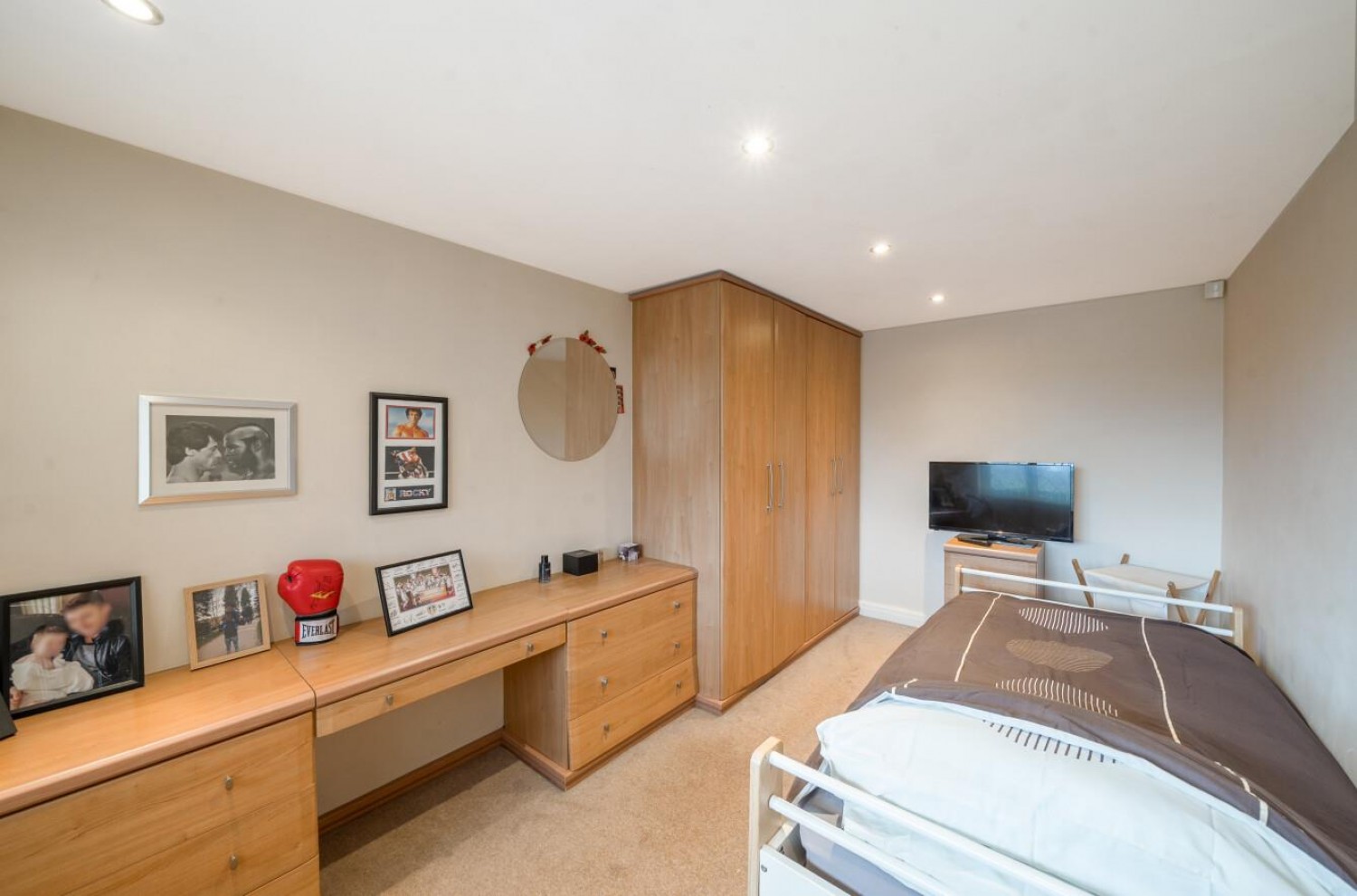 St. Margarets Avenue, Horsforth, LS18