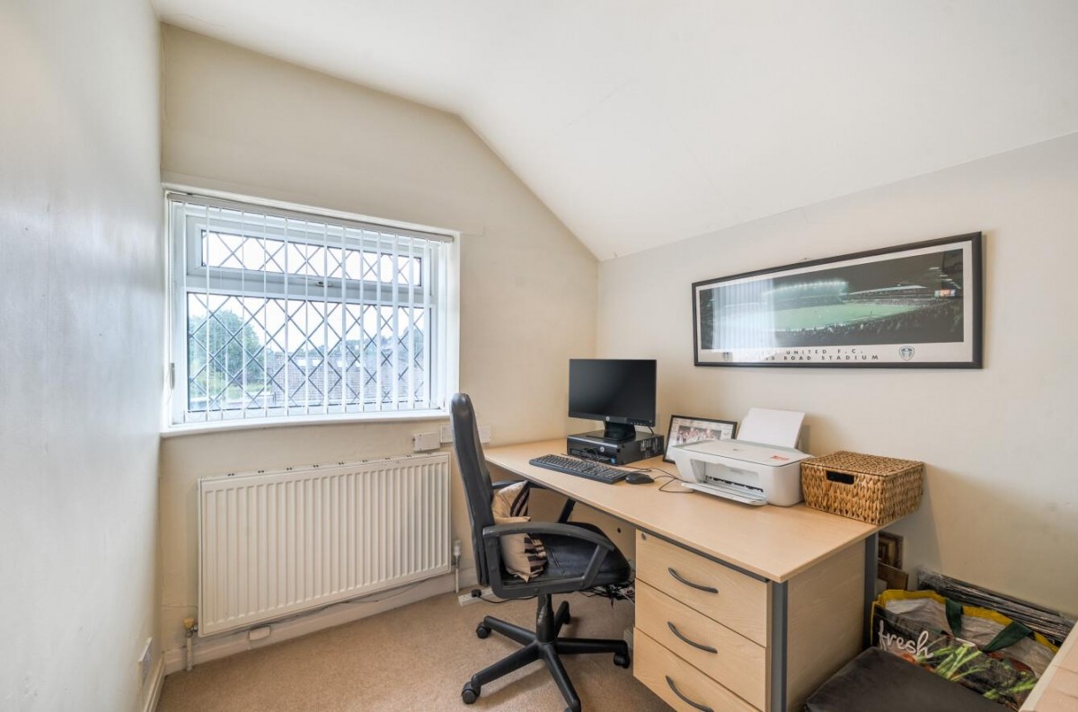 St. Margarets Avenue, Horsforth, LS18