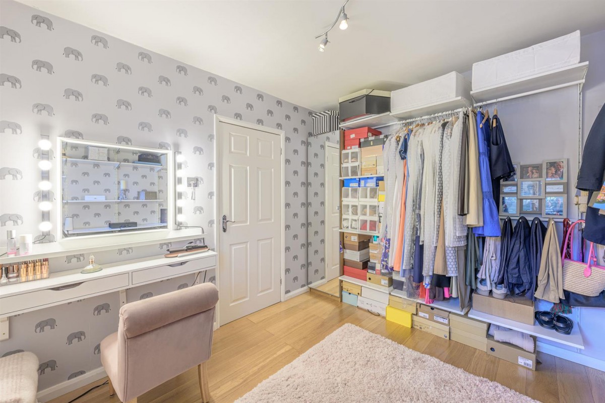 Maidendale Road, Kingswinford, DY6 9DD
