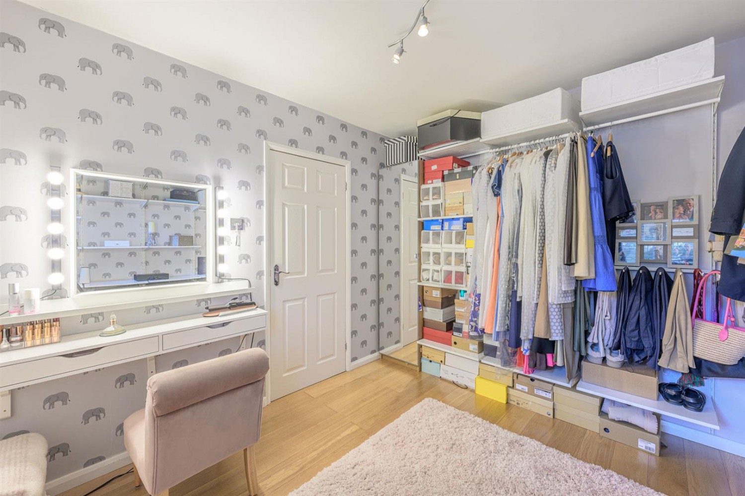 Maidendale Road, Kingswinford, DY6 9DD