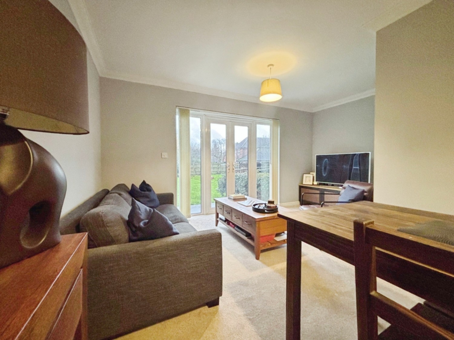 Galloway Drive, Kennington