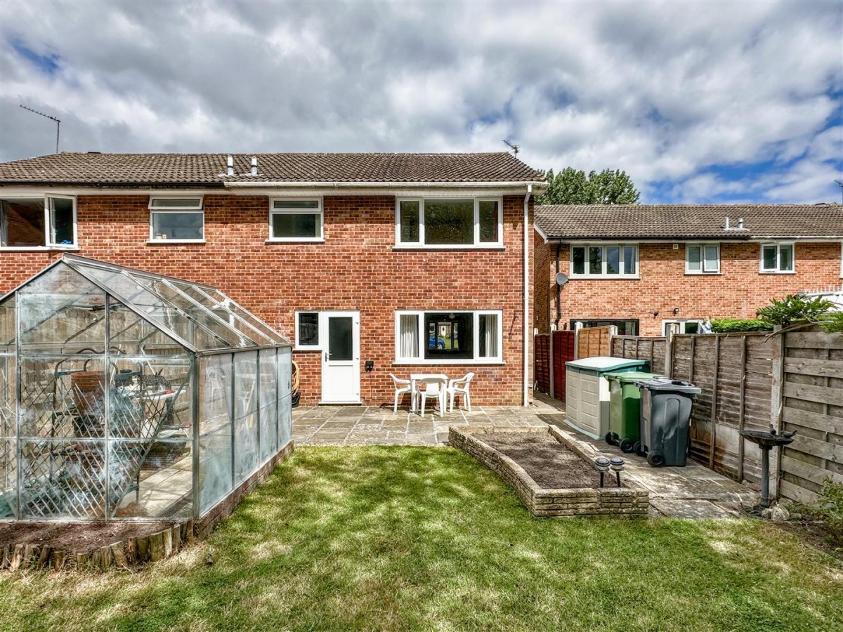 Thornhills, Haxby