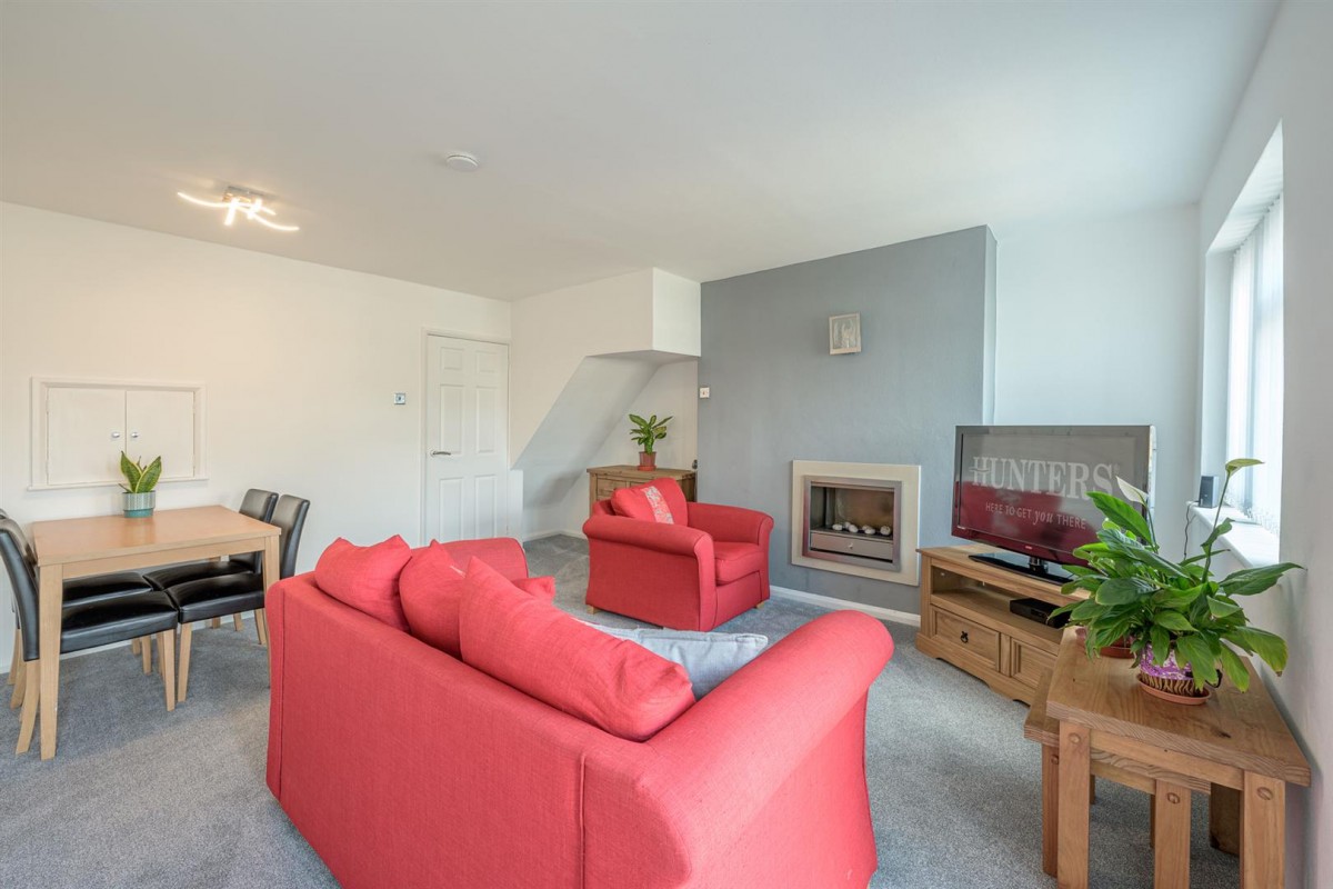 Chatsworth Mews, Elmwood Road, Wordsley, DY8 5JR