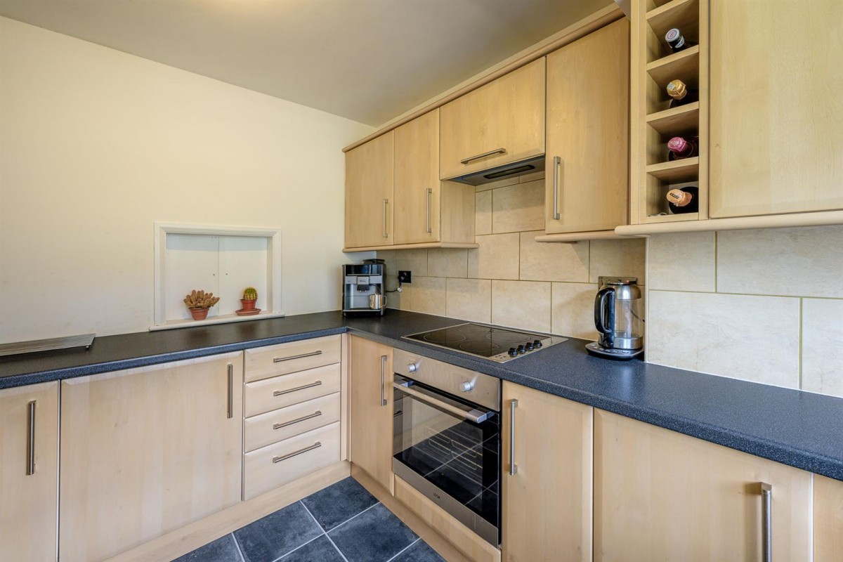 Chatsworth Mews, Elmwood Road, Wordsley, DY8 5JR