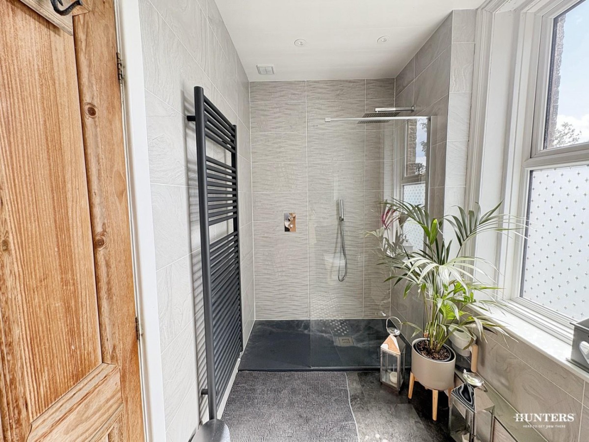 Island View, Dewsbury