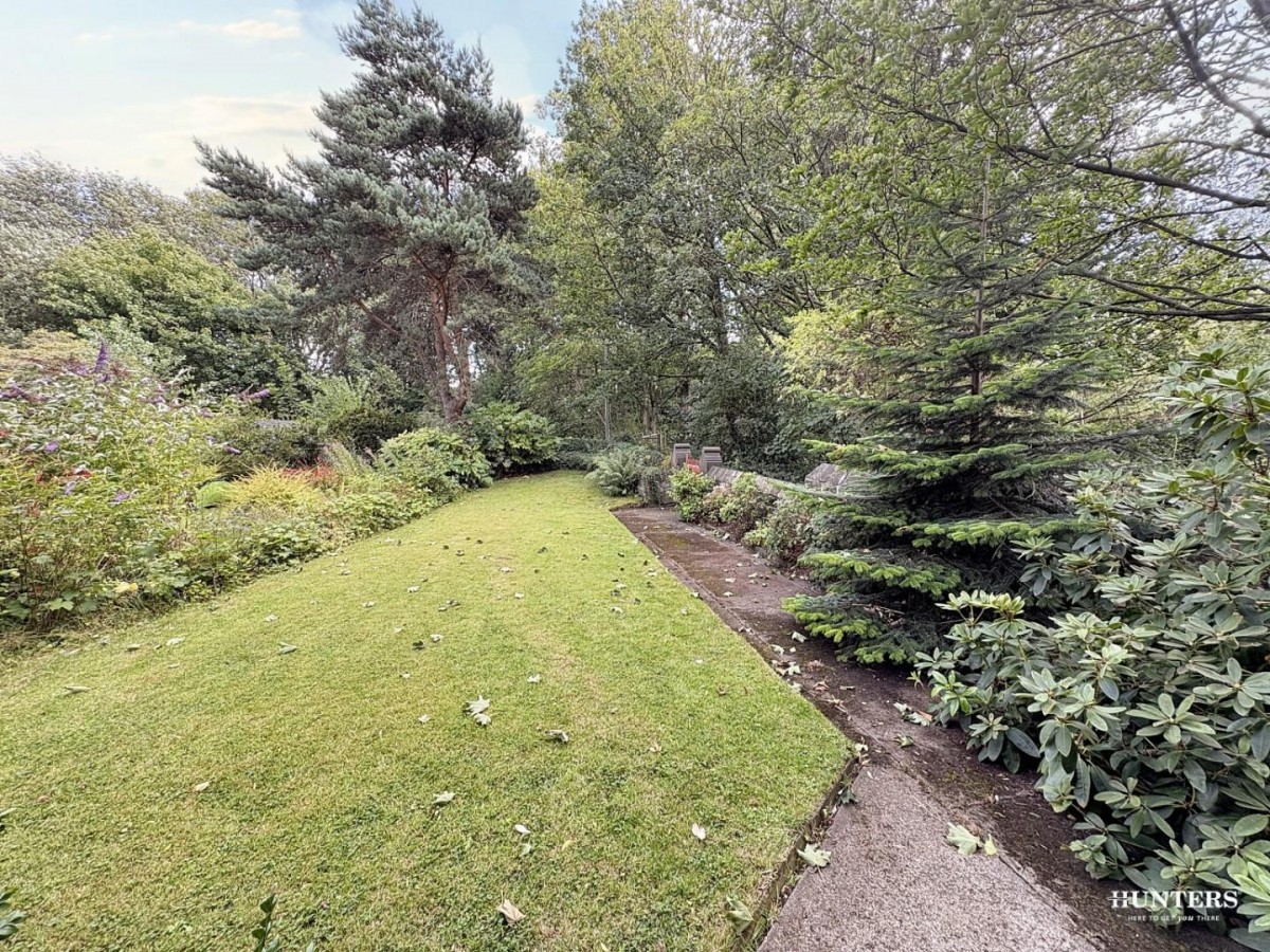 Island View, Dewsbury