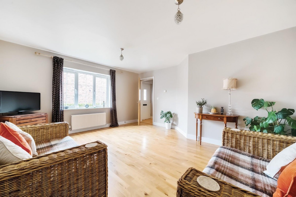 Laurels Farm Drive, Church Fenton, Tadcaster, North Yorkshire