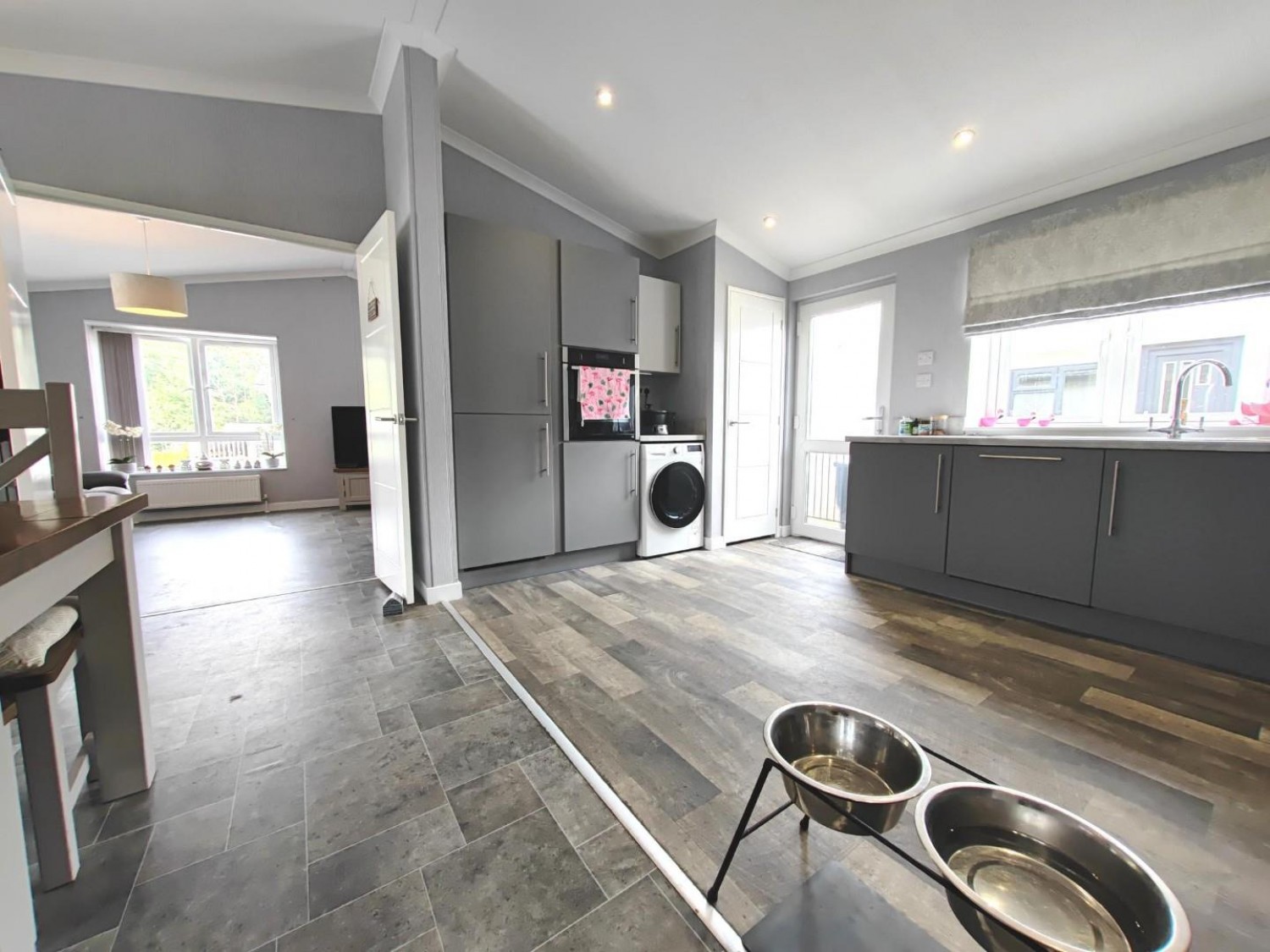 Barkham ride, Finchampstead, Wokingham