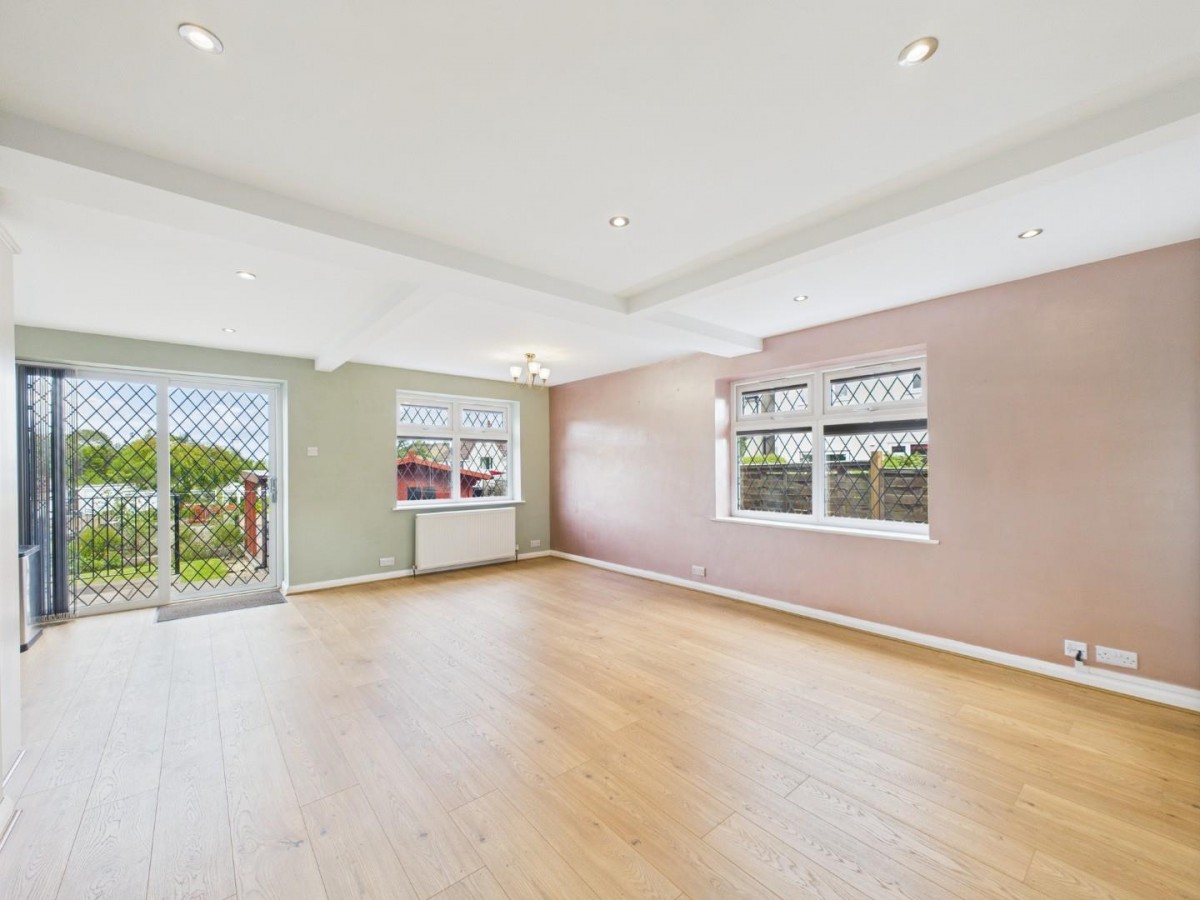 Midgeham Grove, Harden, Bingley