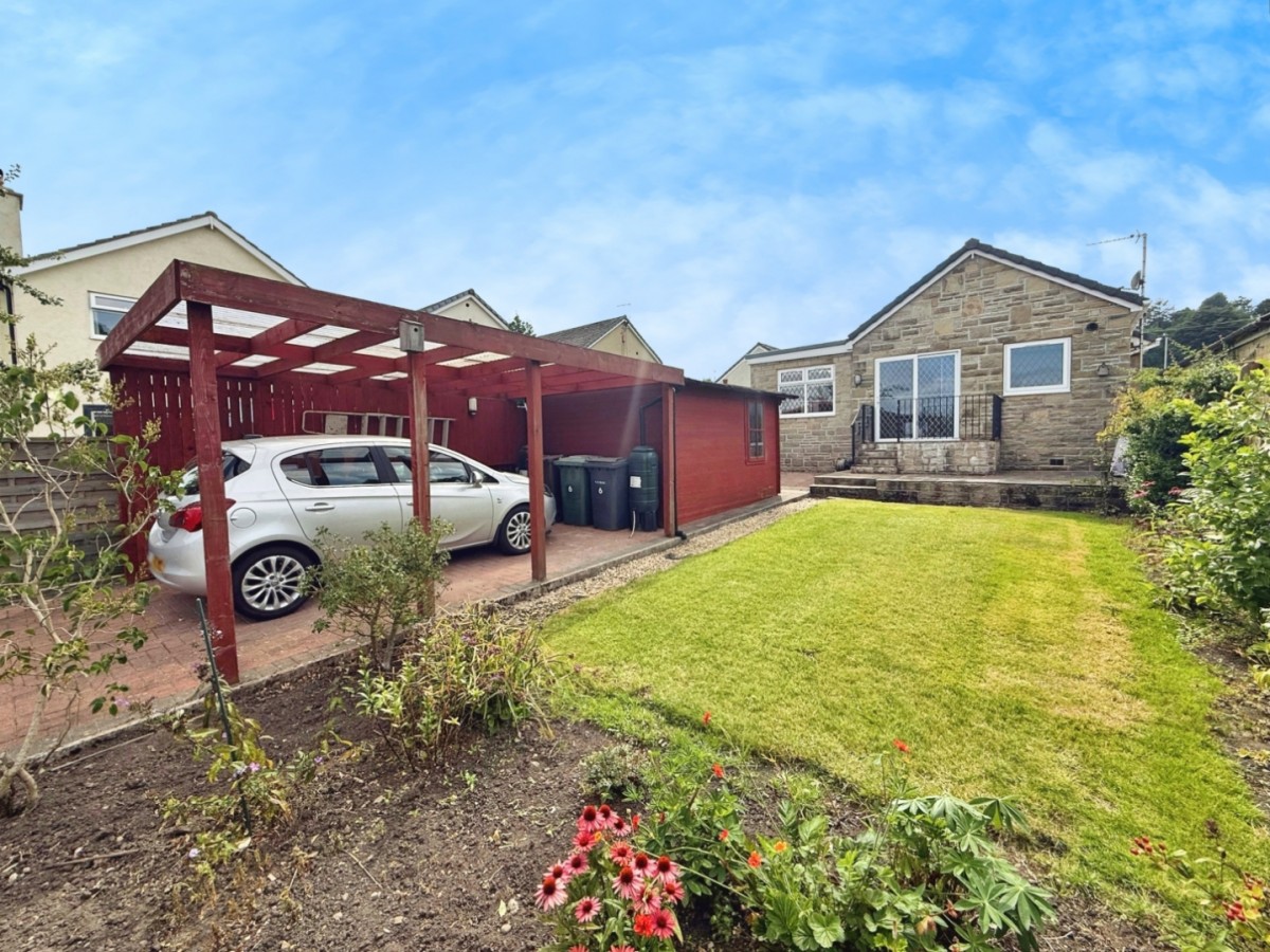 Midgeham Grove, Harden, Bingley