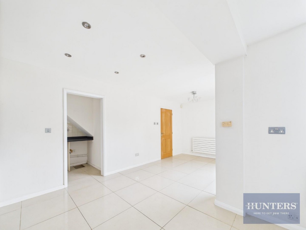 Hillier Drive, Up Hatherley, Cheltenham