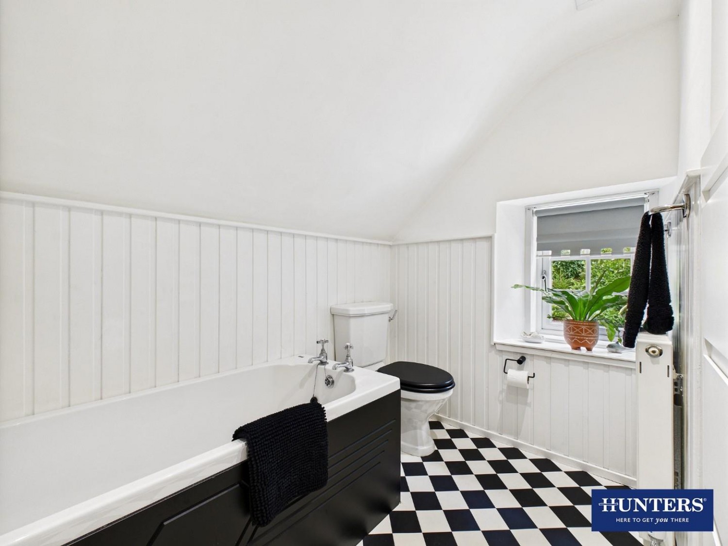 Laurel Bank & Laurel Cottage, Beechgrove, Moffat, DG10