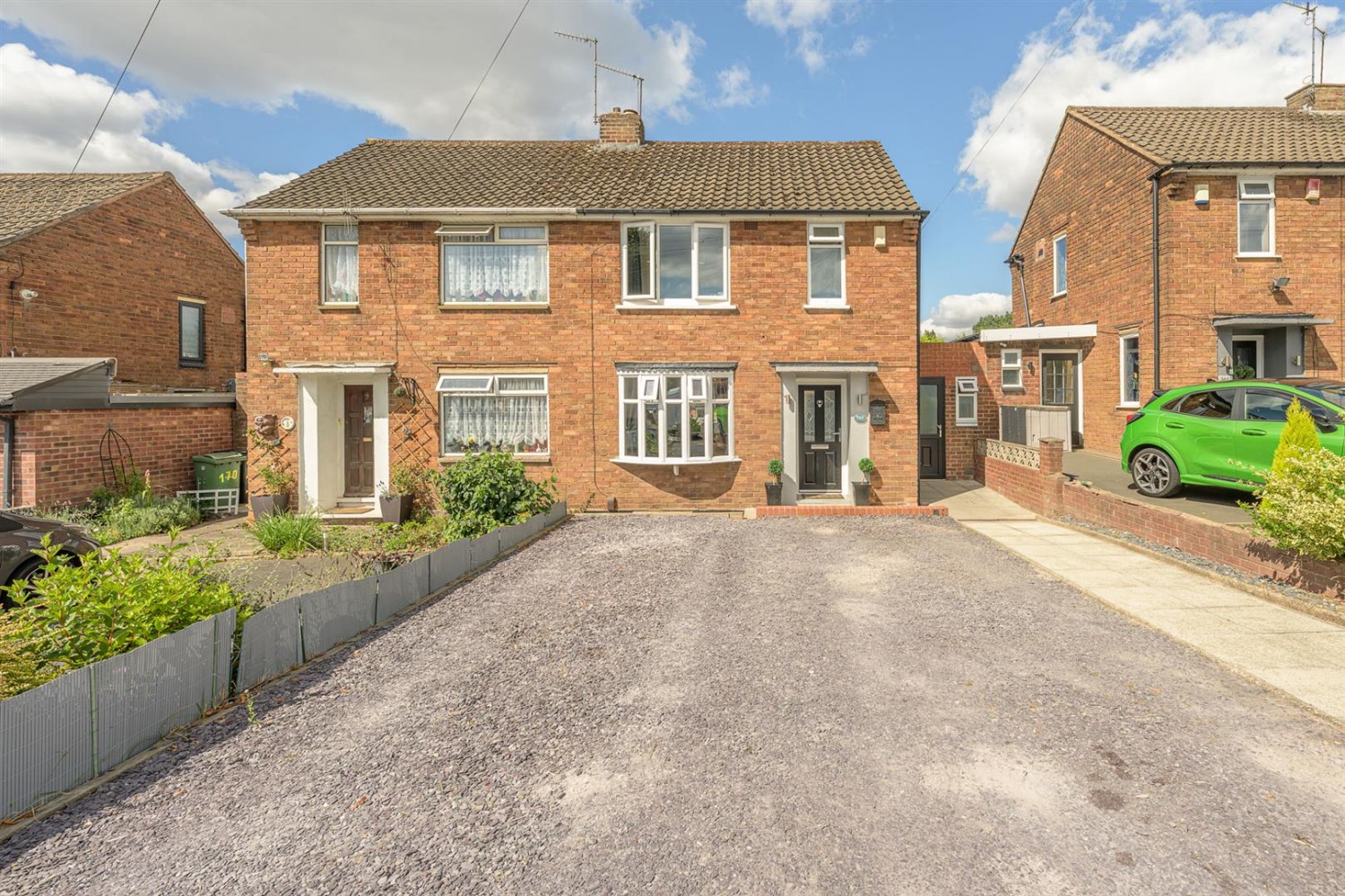 Commonside, Brierley Hill, DY5 4AA