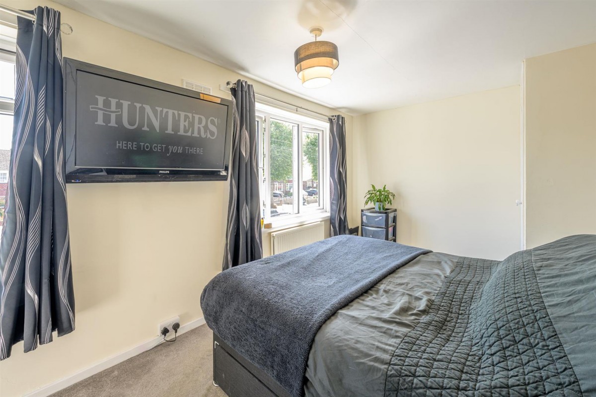 Commonside, Brierley Hill, DY5 4AA