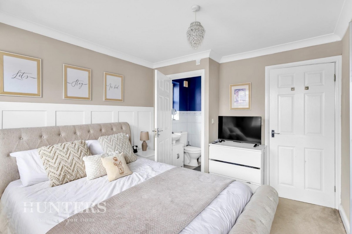 Stott Street, Hurstead, OL16 2SB