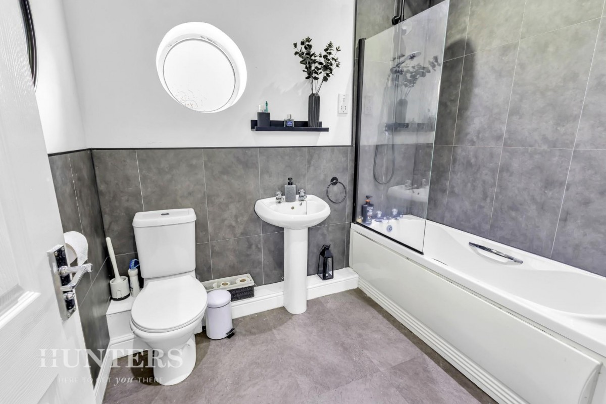 Stott Street, Hurstead, OL16 2SB