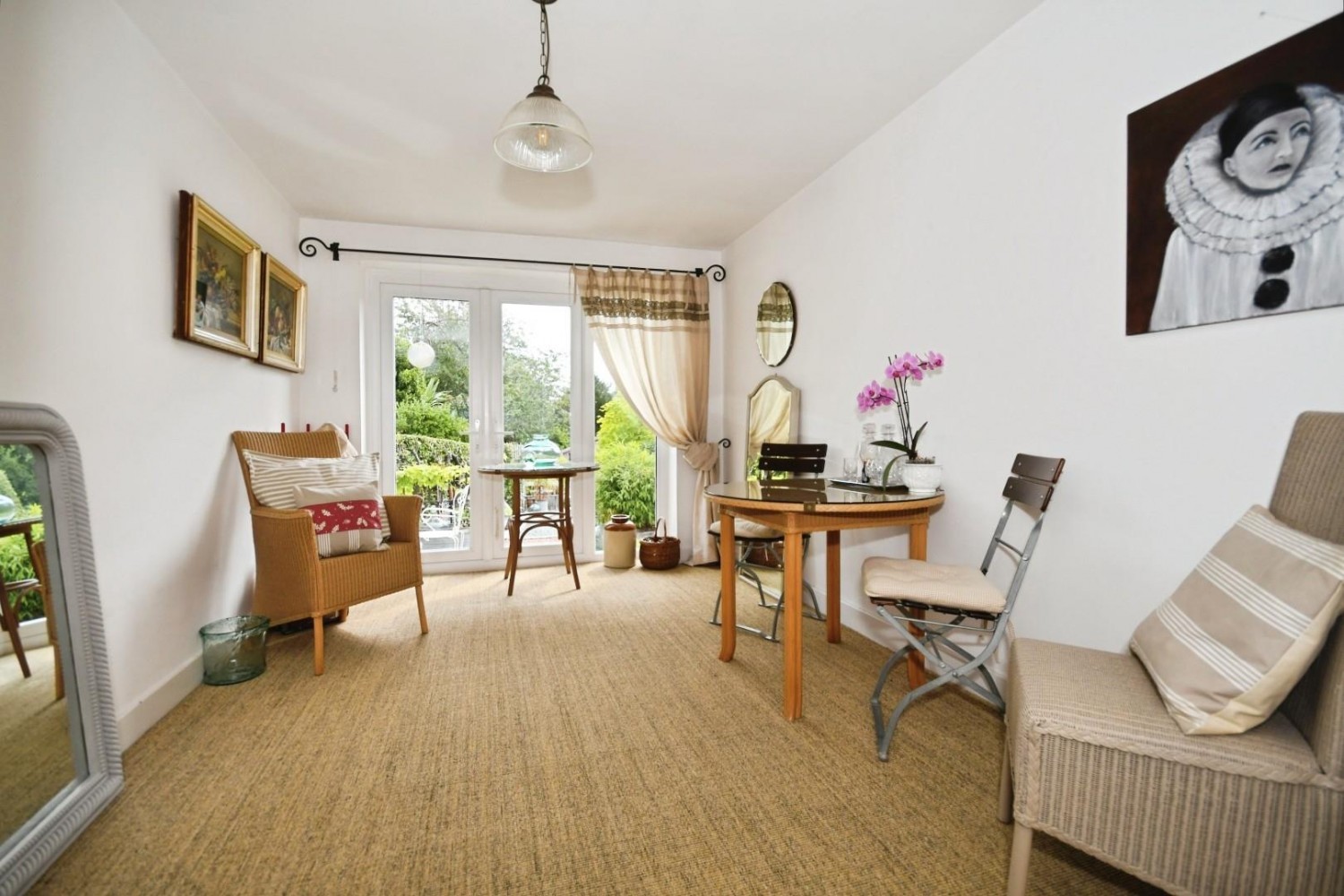 White Cottage, Old Road, Brampton, Chesterfield, S40 3QN