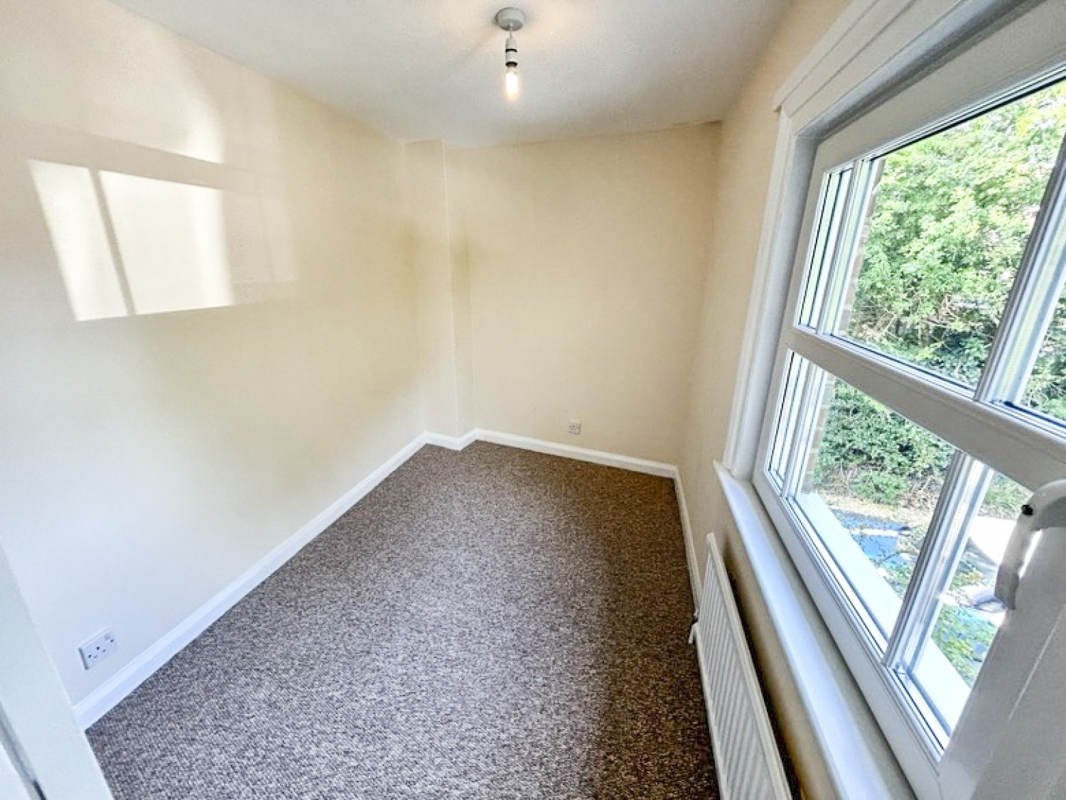 Pilgrims Way, Boughton Lees, Ashford