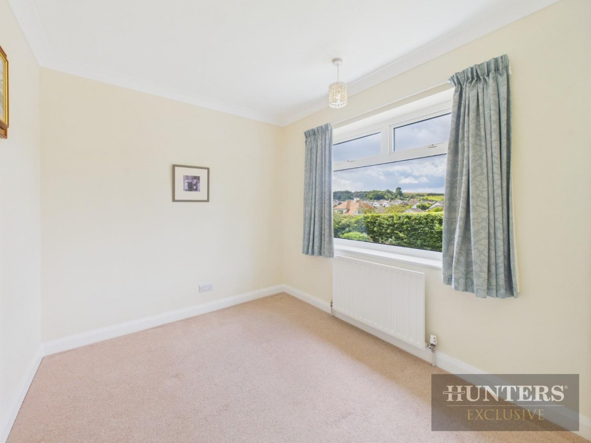 Cornelian Avenue, Scarborough