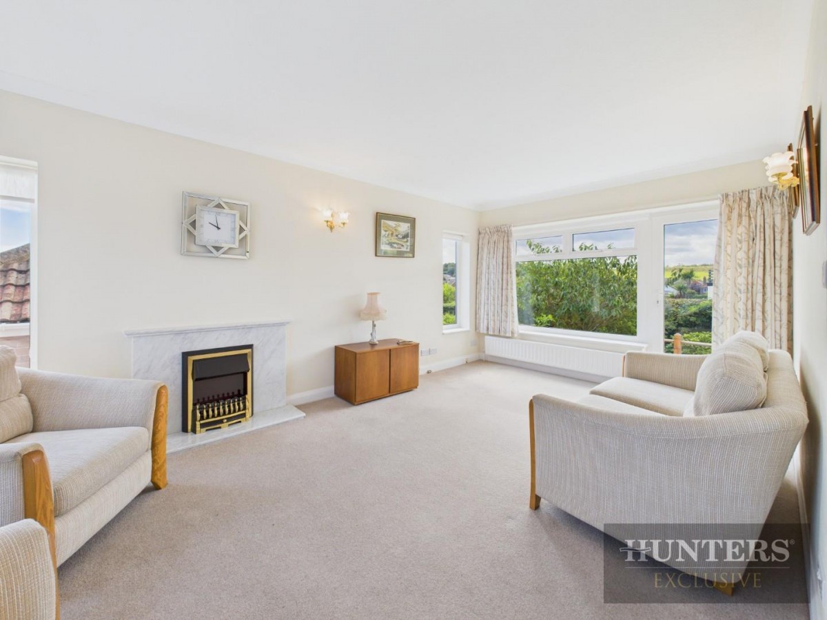 Cornelian Avenue, Scarborough