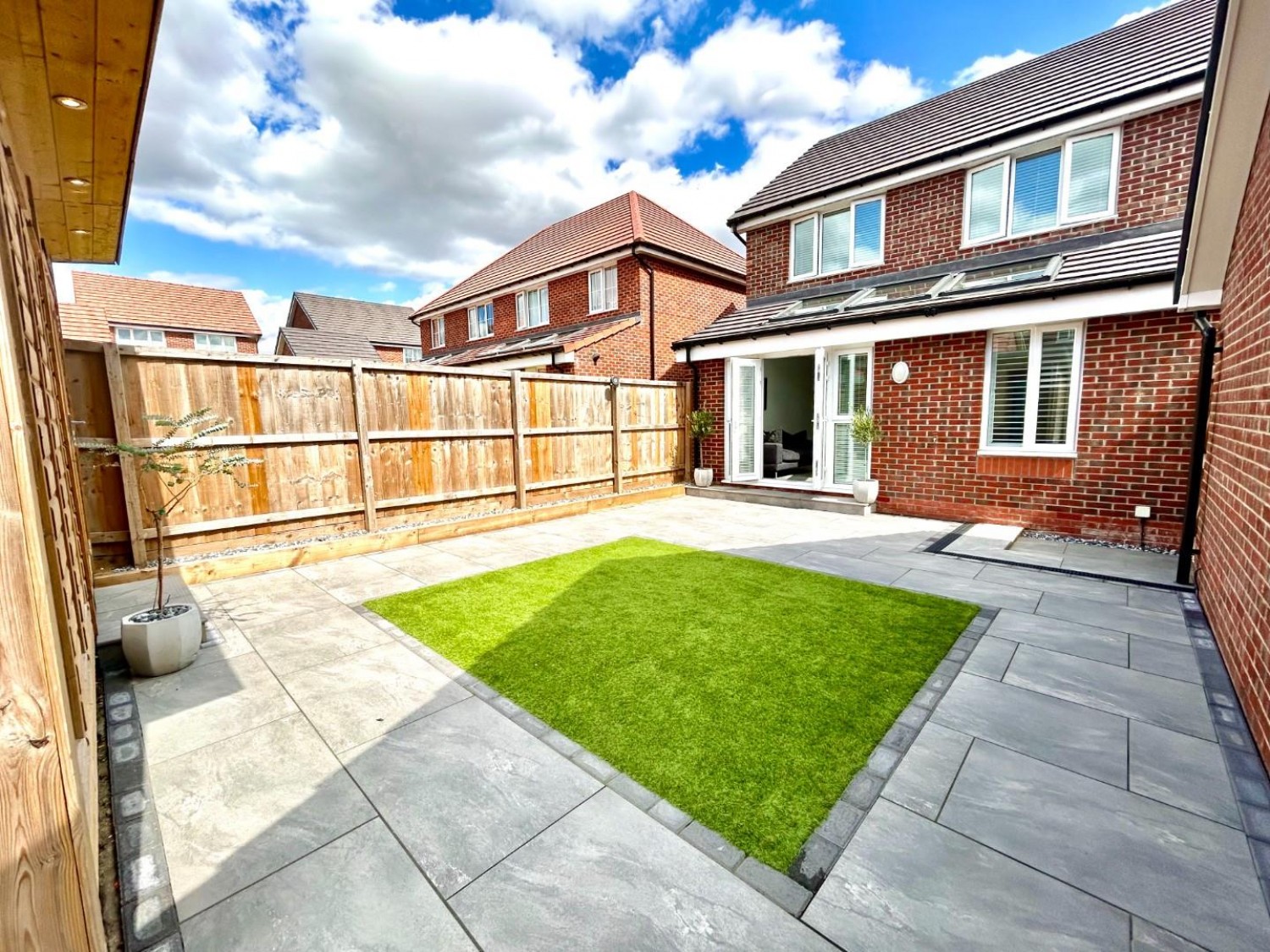 Rosefinch Road, Goldthorpe, Rotherham