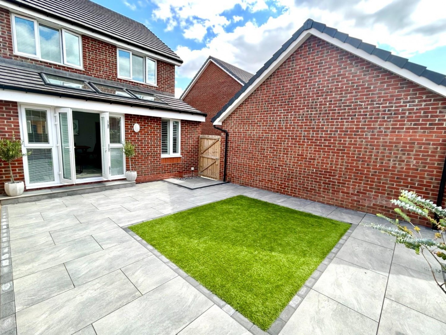Rosefinch Road, Goldthorpe, Rotherham