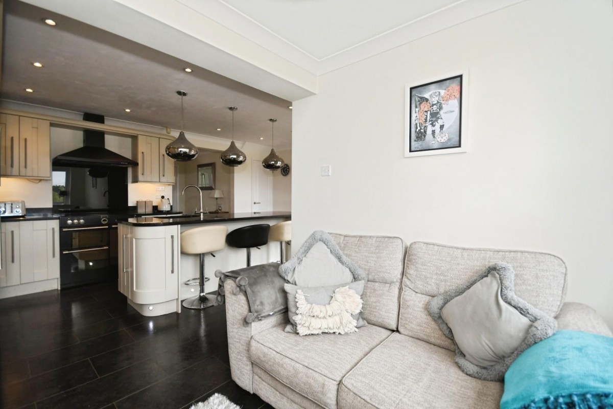 Wisbech Close, Walton, Chesterfield, S40 3RQ