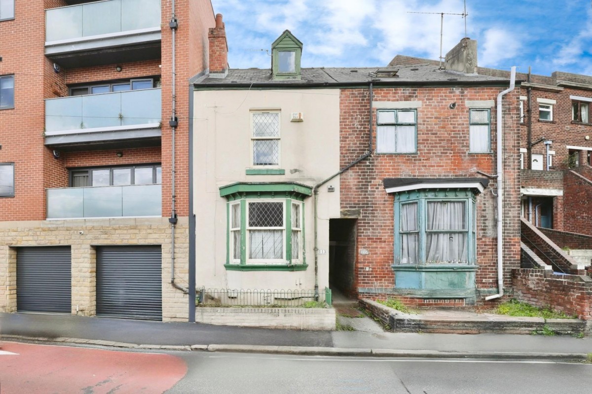 Albert Road, Meersbrook, Sheffield, S8 9QX