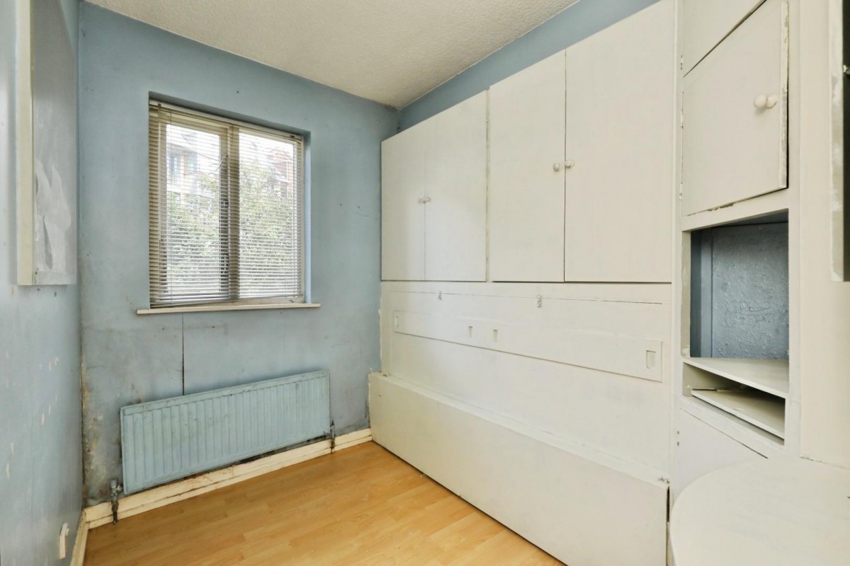 Albert Road, Meersbrook, Sheffield, S8 9QX