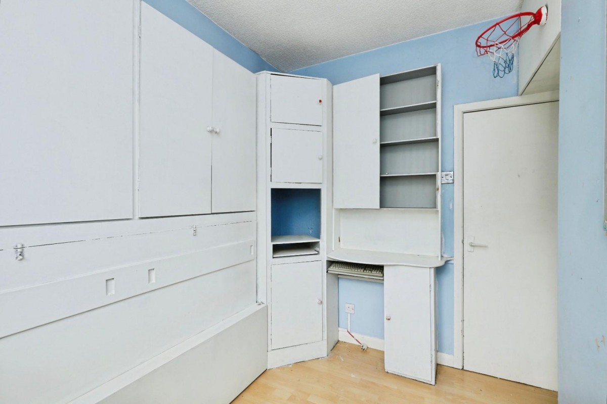 Albert Road, Meersbrook, Sheffield, S8 9QX