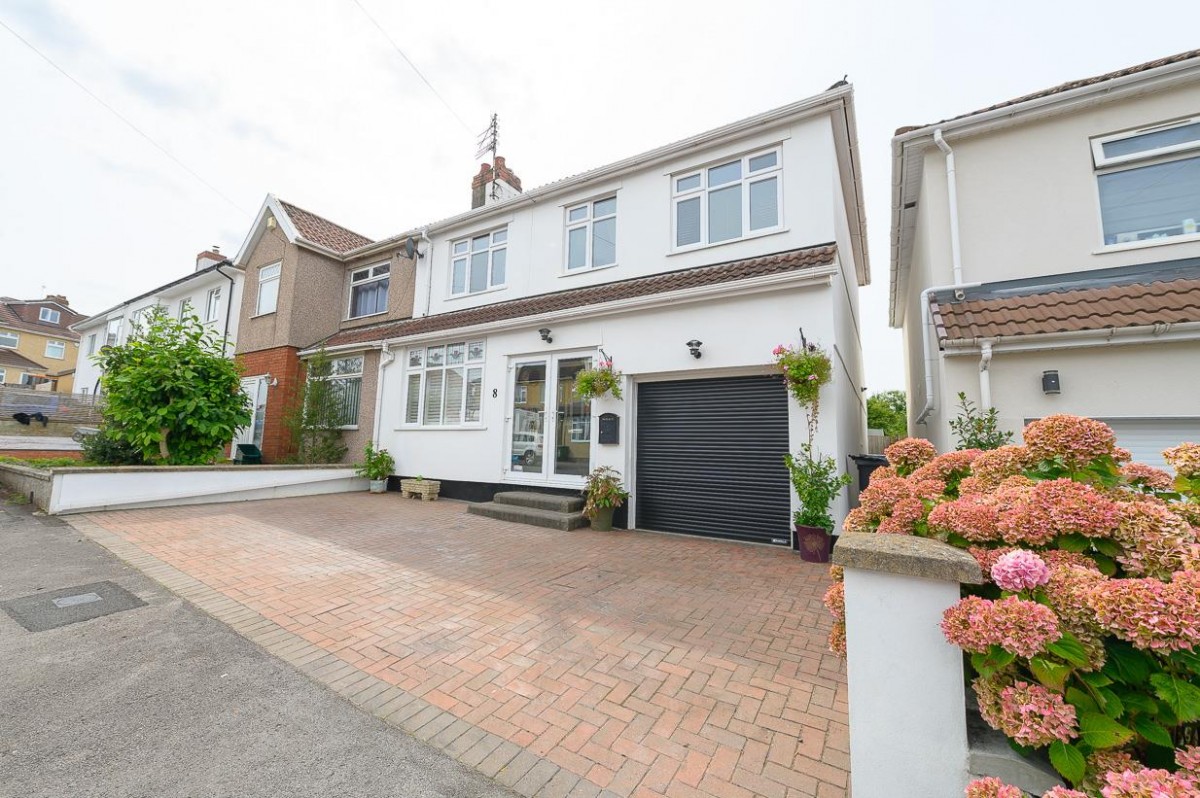 Longden Road, Downend, Bristol, BS16 5RL