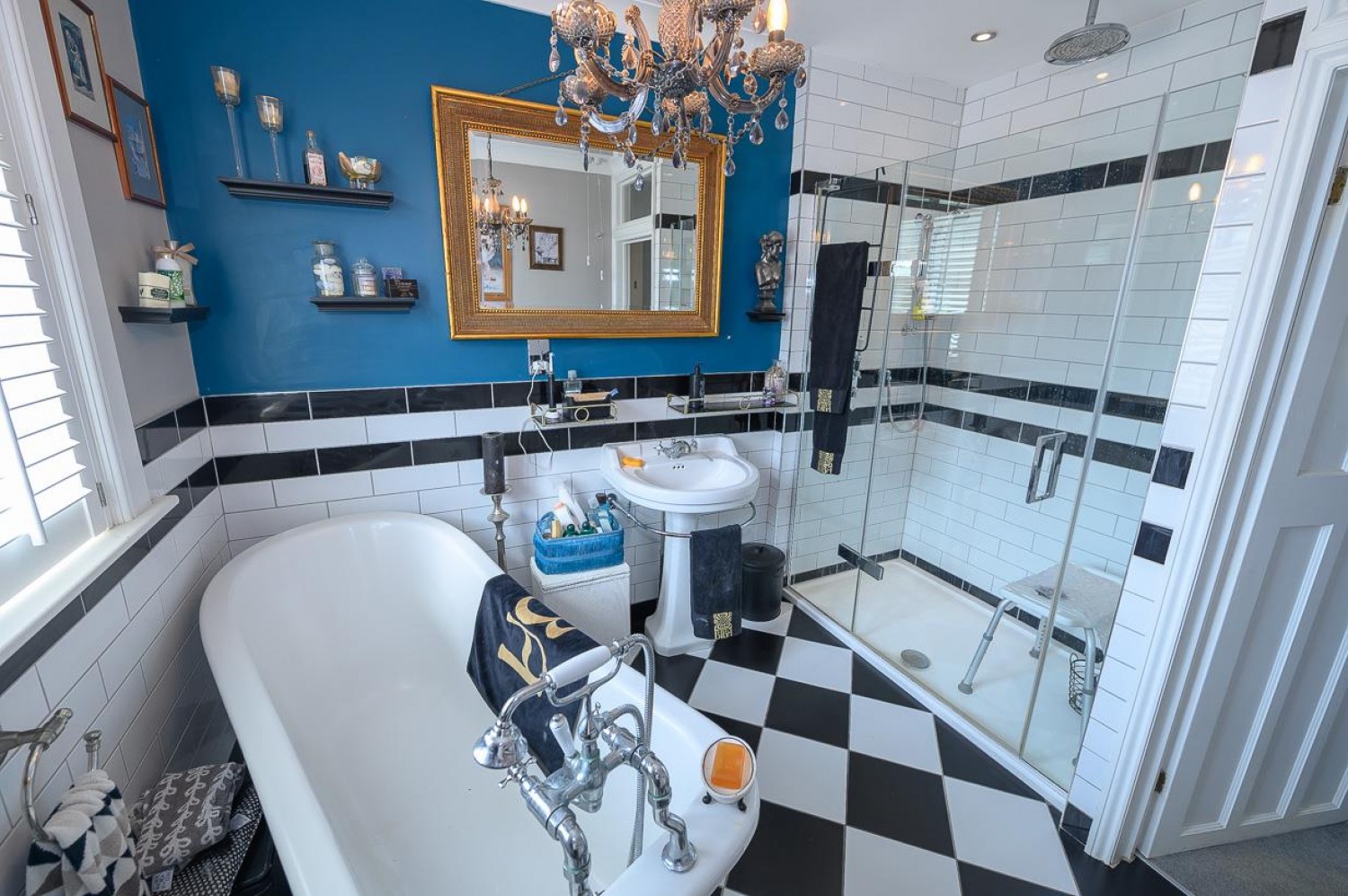 Longden Road, Downend, Bristol, BS16 5RL