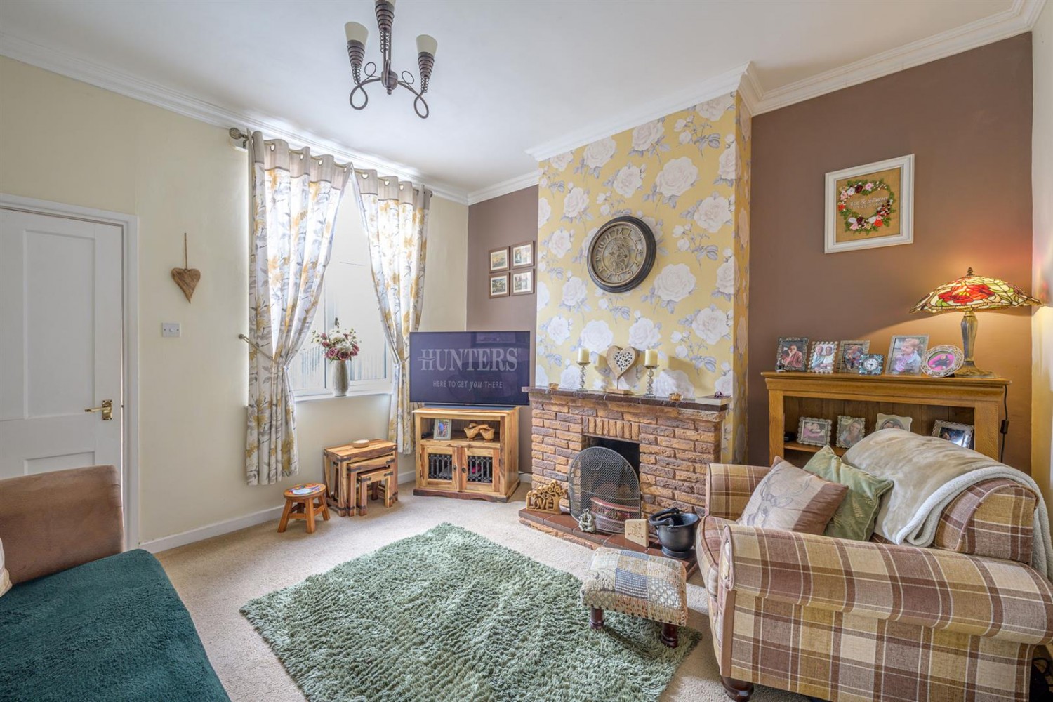 Bromley Lane, Kingswinford, DY6 8HX