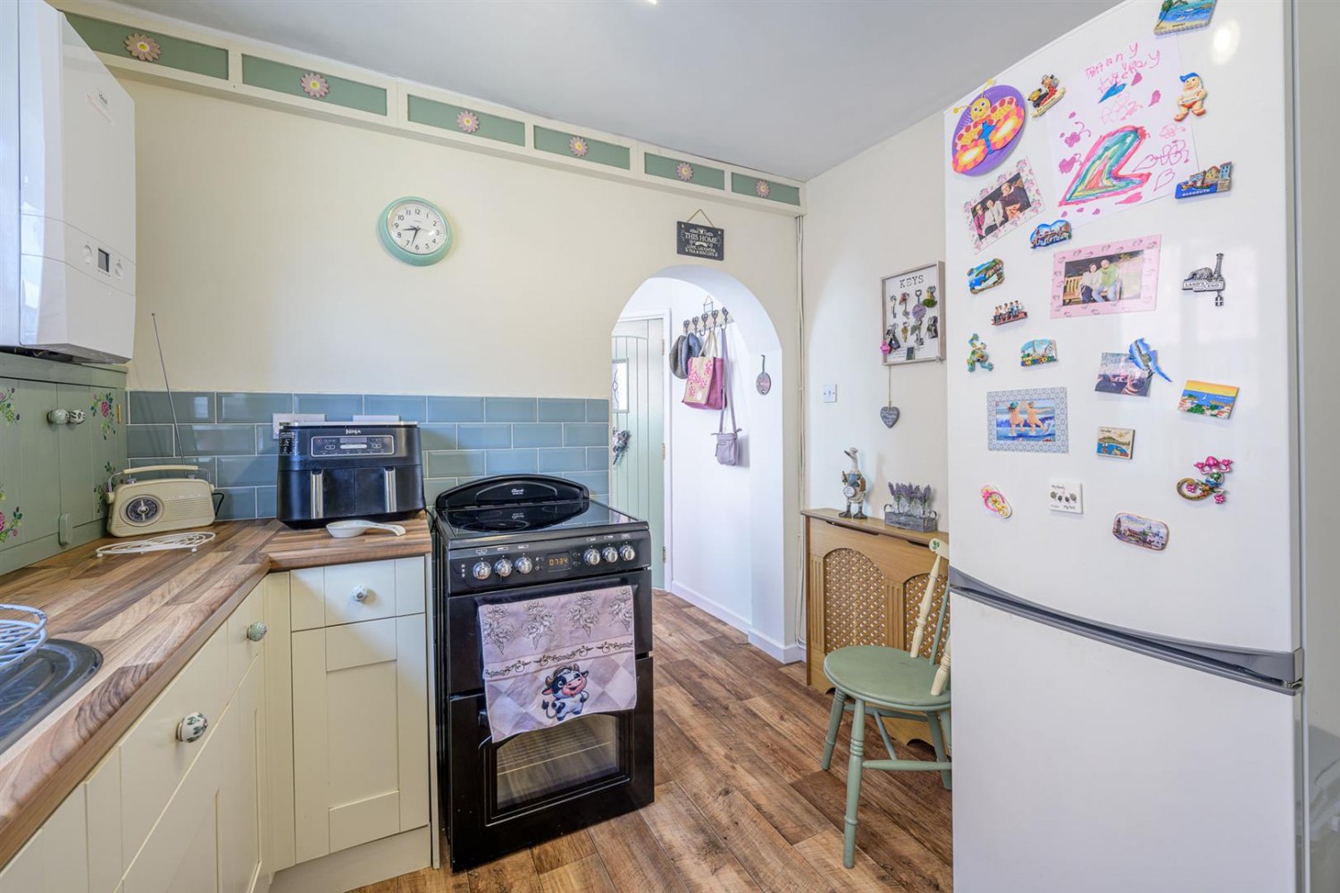 Bromley Lane, Kingswinford, DY6 8HX